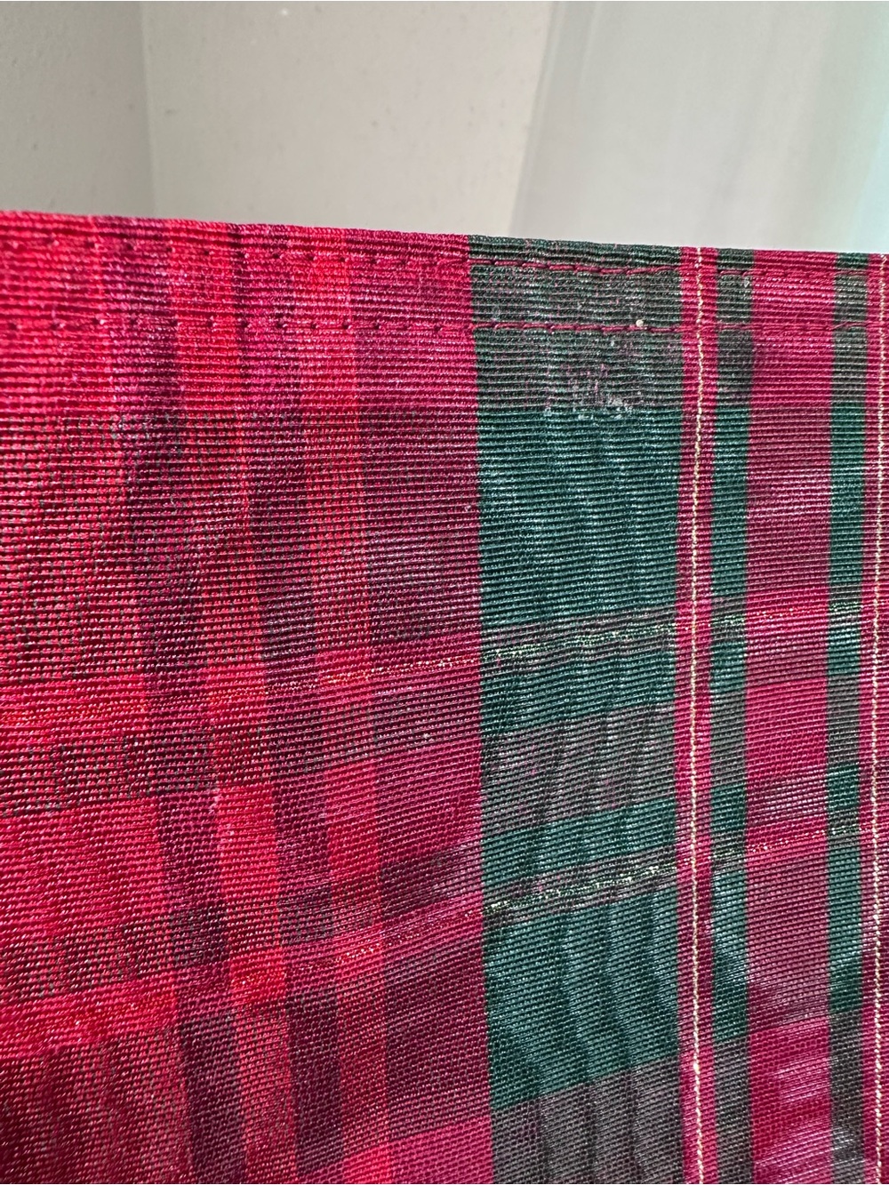 Red Green Christmas Holiday Traditional Tartan Plaid Table Placemats - Set of 4 - Picture 8 of 12